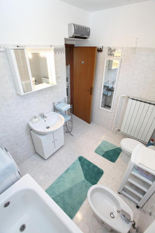 Apartment Gorgo Сечовле Экстерьер фото